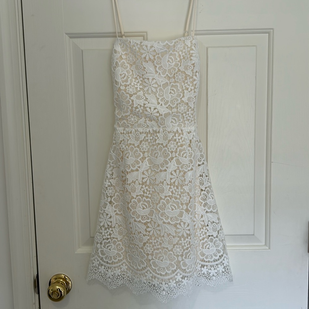 New without Tags | Lucy in the Sky Lace White and Cream Mini Dress | XS